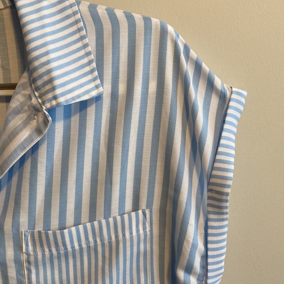 SO women’s blue and white striped button down short sleeve blouse - Picture 5 of 12
